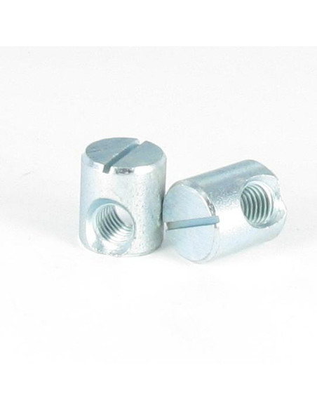 DivisÃ£o do terreno Aço zinco branco 15X15 rosca M6 DESCENTRALIZADO