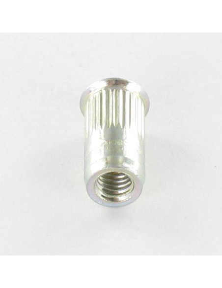 Porca de cravar fundo fechado Aço zinco branco M8 11X17 cabeça reduzida