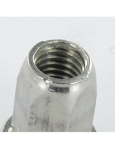 Porca rebite Aço inoxidável cabeça plana hexagonal M8X18 ENTRADA 30
