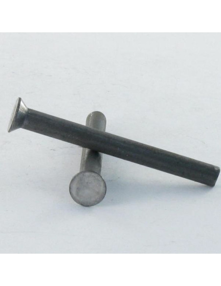 Rebite de ferro de cabeça plana cabeça fresada 6X22 Aço bruto